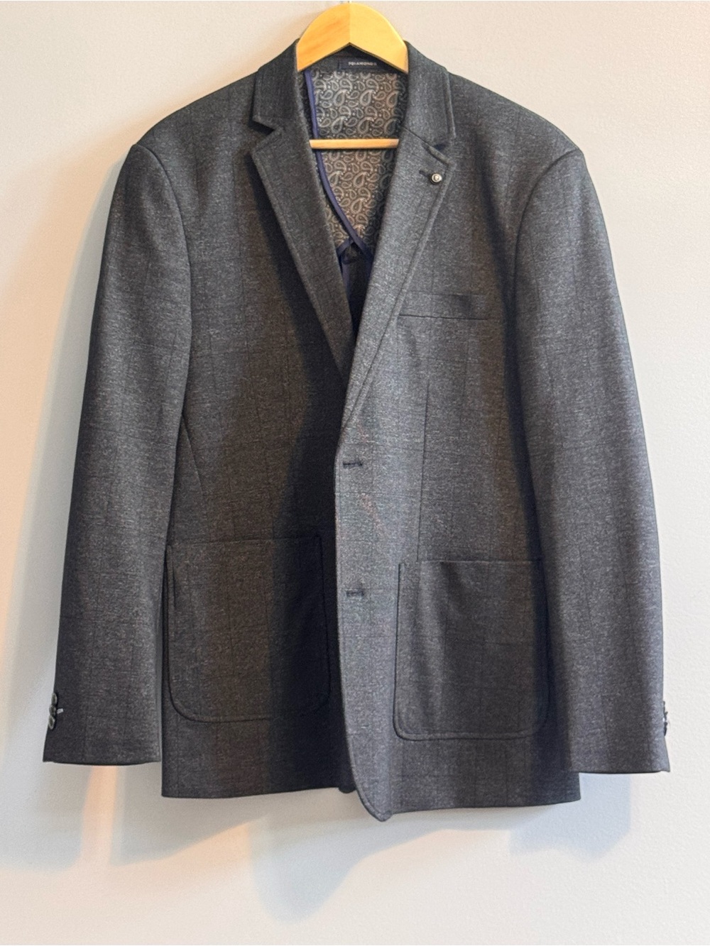 7 Diamonds Clayton Men’s Charcoal Plaid Blazer Sport Coat Large